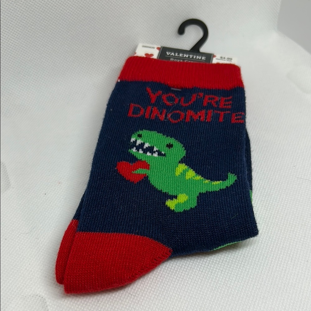 🧚🧚‍♀️🧚‍♂️ (5 for20$) Dinosaur Boys size 5-9